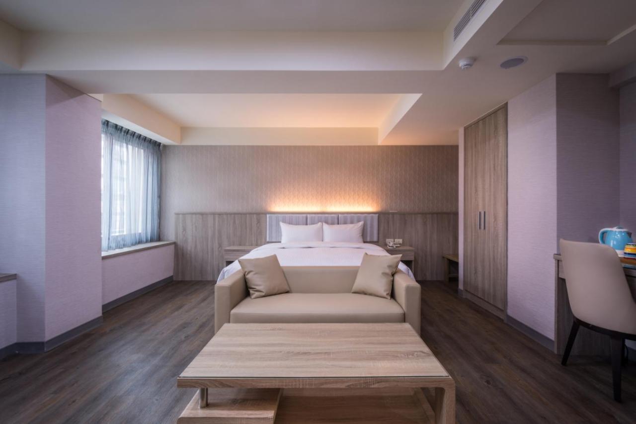 Mei Hotel Taichung Exteriör bild
